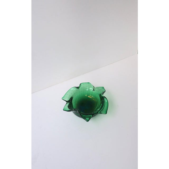 Scandinavian Modern Emerald Green Art Glass Bowl, Organic Modern, 1960s Denmark For Sale - Image 9 of 11