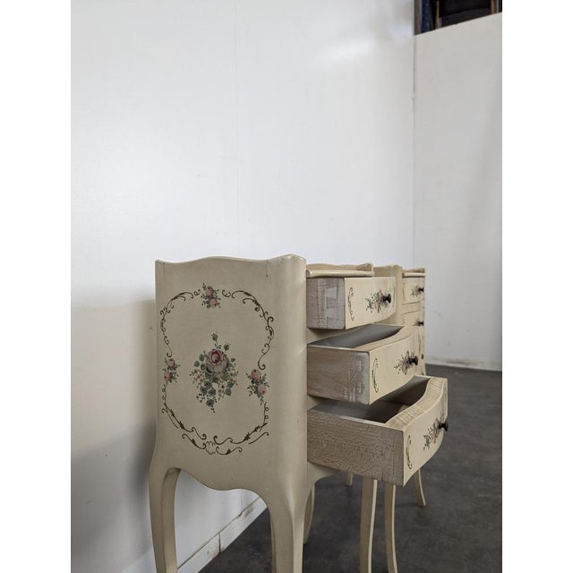 Louis XV Style Hand-Painted Bedside Tables, Set of 2 For Sale - Image 4 of 5