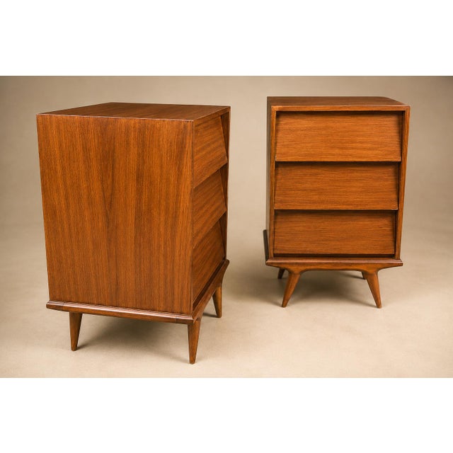 Architectural Pair of Brazilian Modern Side Tables in Ivory Wood, Brazil, 1950s For Sale - Image 16 of 18