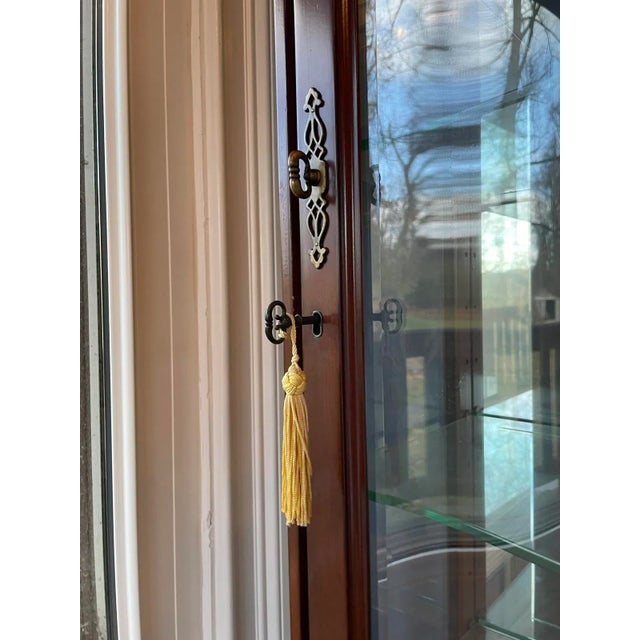 Late 20th Century Vintage Lighted Display Cabinet For Sale - Image 4 of 8