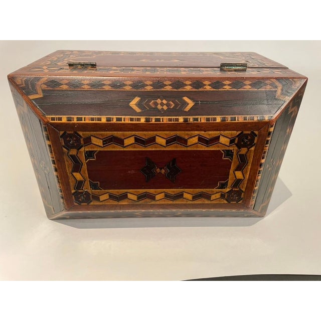 19th English Turnbridge Ware Rosewood Jewelry Box With Inlaid Mosaic For Sale - Image 4 of 12