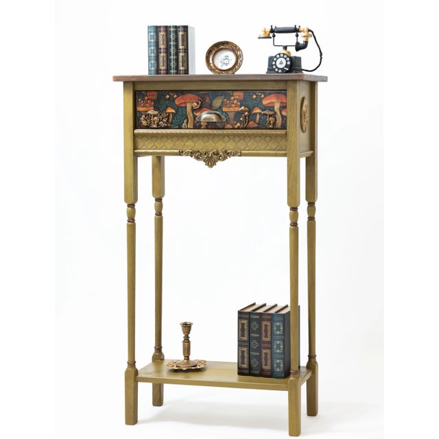 Green Woodland Mushroom Side Table For Sale - Image 8 of 10