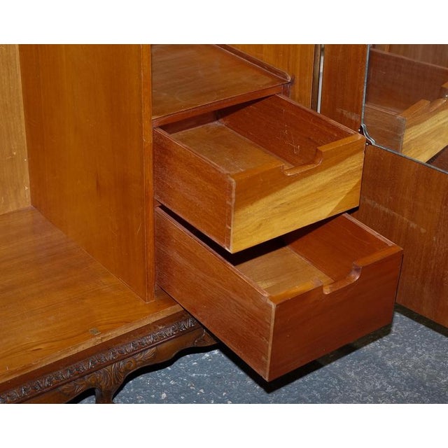 English Victorian Queen Anne Art Deco Burr Walnut 2-Door Wardrobe For Sale - Image 11 of 18