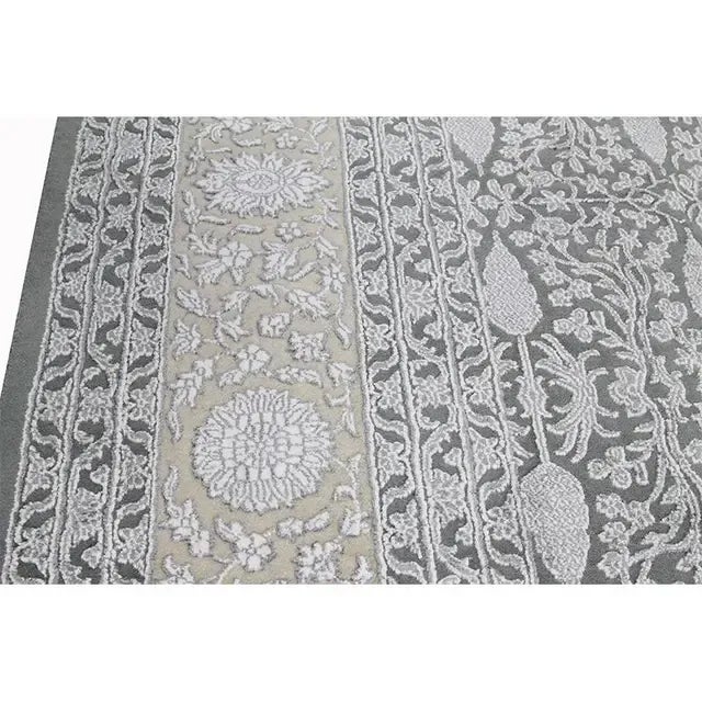 Handwoven Gray/Cream Transitional Persian Tabriz Style Area Rug 10'2" X 14'3" For Sale - Image 10 of 11