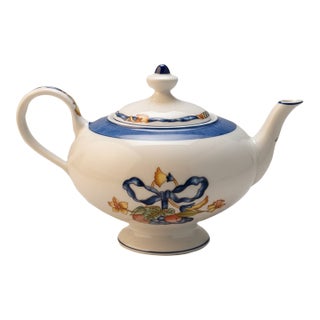 1990s Limoges Bernadaud "Borghese" Footed Porcelain Bone China Teapot For Sale