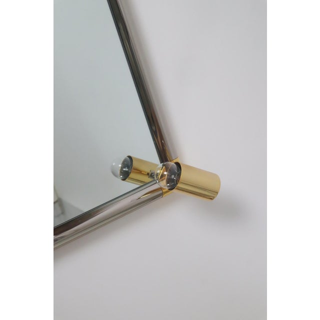 1980s Hollywood Illuminated Bathroom Mirror with Glass Shelf in Silver and Gold, 1980s For Sale - Image 5 of 18