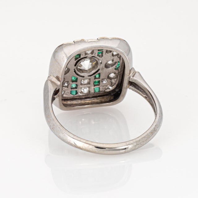 1920s Vintage Art Deco Diamond Emerald Ring Size 8.25 14k Gold Square Cocktail Jewelry For Sale In Los Angeles - Image 6 of 7