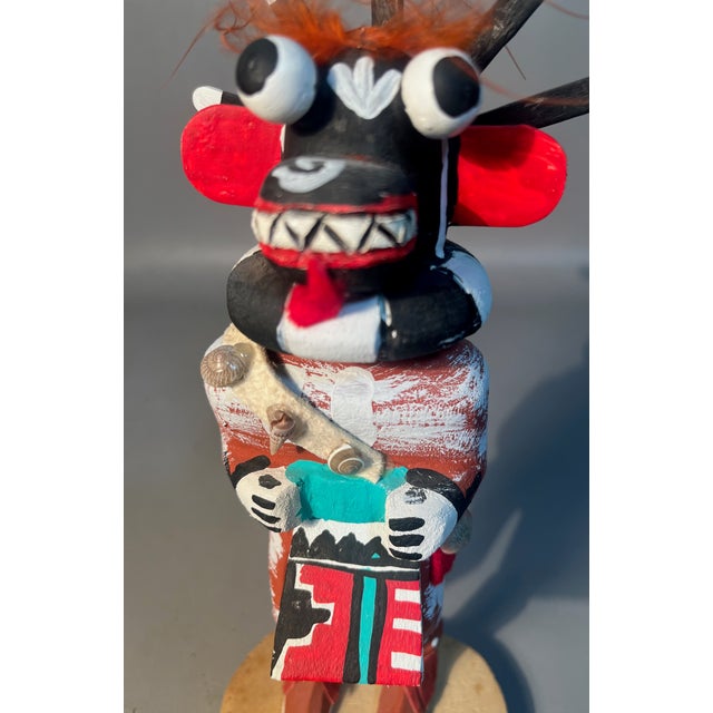 Hopi Kachina Doll Mongkatsina Chief Signed D.Dewakuku Tewa Village For Sale In Providence - Image 6 of 6