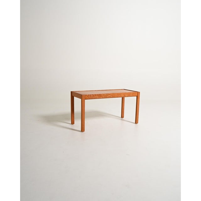 Teak and oak bench. Scandinavian production, 1950s/1960s. Made in Scandinavia between the 1950s and 1960s, this bench...