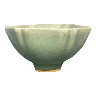 Antique Chinese Celadon Lobed Flower‑Shaped Bowl, Collectible Antique For Sale