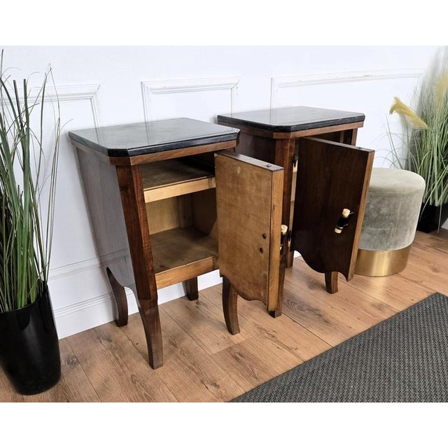 Metal Italian Art Deco Nightstands in Burl Walnut with Black Marble Top, 1940s, Set of 2 For Sale - Image 7 of 10
