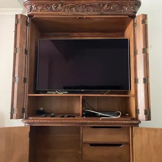 Traditional Henredon Armoire For Sale - Image 3 of 7