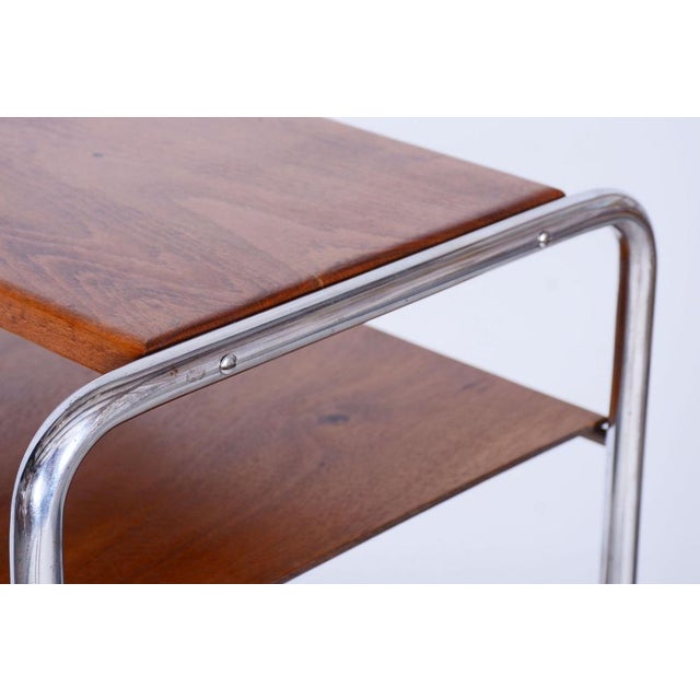 Brown Bauhaus Shelf in Oak and Chrome attributed to Marcel Breuer for Slezak, Former Czechoslovakia, 1930s For Sale - Image 8 of 10
