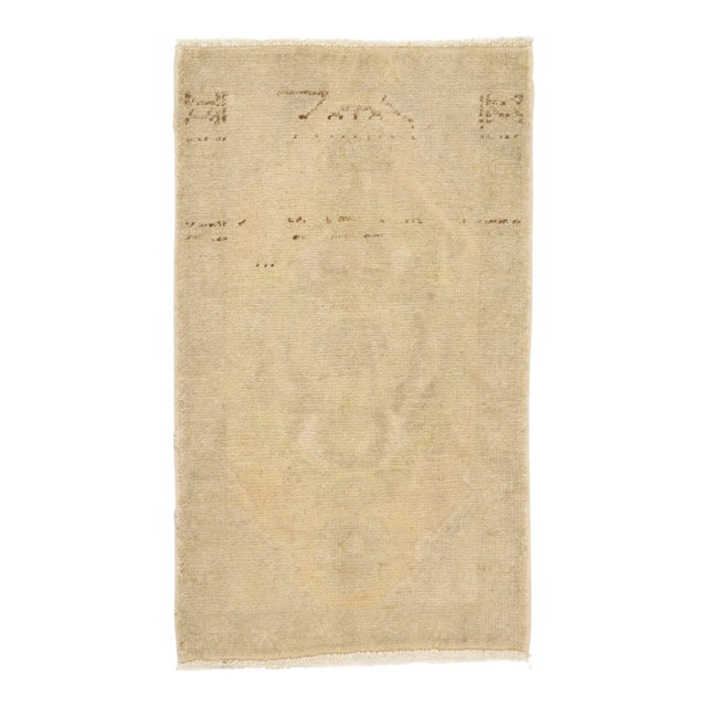 Vintage Turkish Hand Knotted Yastik Rug - 1'8 X 2'10 For Sale