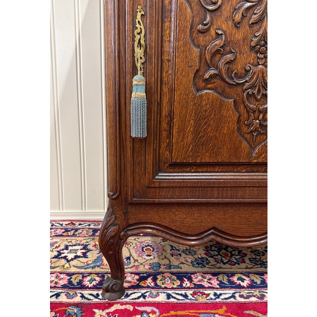 Antique French Louis XV Style Cabinet Cupboard With Drawer Carved Oak C. 1920s For Sale - Image 17 of 18