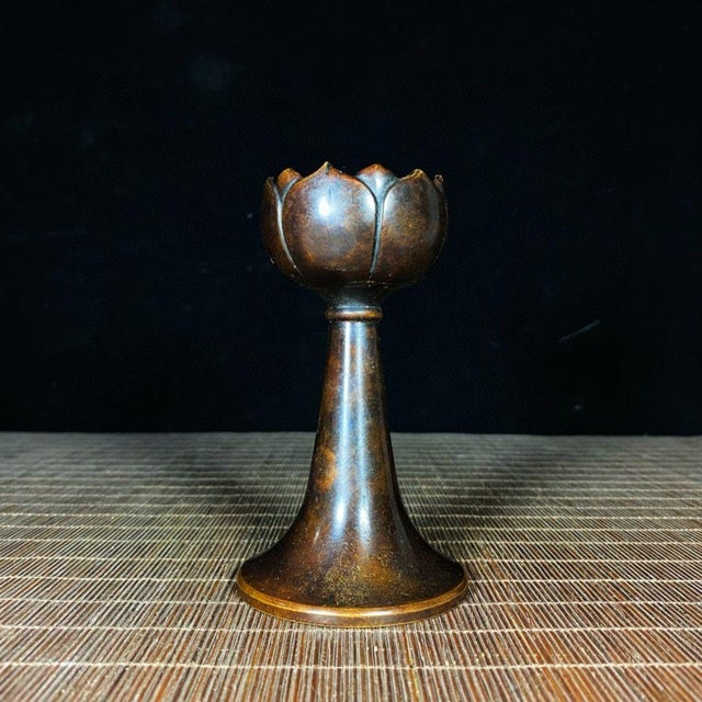 Pair of Vintage Brass Lotus Candlesticks - Asian Altar Candle Holders For Sale In Los Angeles - Image 6 of 9