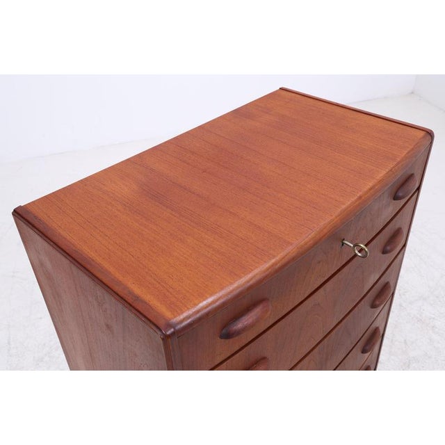 Mid-Century Teak Chest of 6 Drawers For Sale - Image 6 of 13