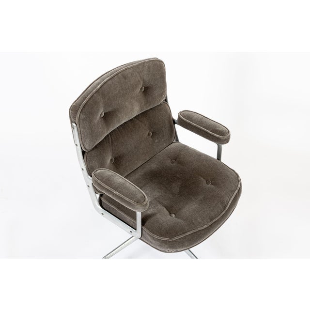 Vintage Eames Time Life Gray Velvet Office Chair Herman Miller 1978 For Sale - Image 9 of 13