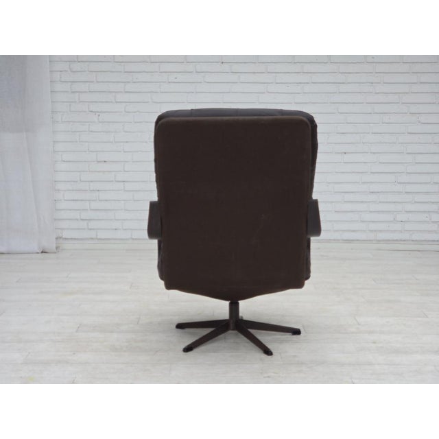 Scandinavian Swivel Armchair in Patchwork Leather, 1970s For Sale - Image 4 of 18