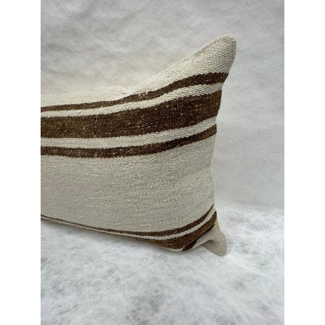 Contemporary Turkish Hemp Pillow Cushion Natural Beige Brown Pillow Cushion Cover 16" x 24" For Sale - Image 3 of 4