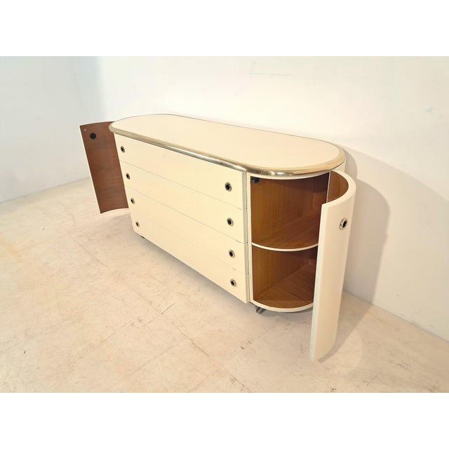 Modern Chest of Drawers attributed to Cattadori, 1970s For Sale - Image 9 of 11