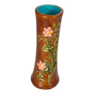 Antique Majolica Vase with Floral and Foliage Motifs, 1800s For Sale