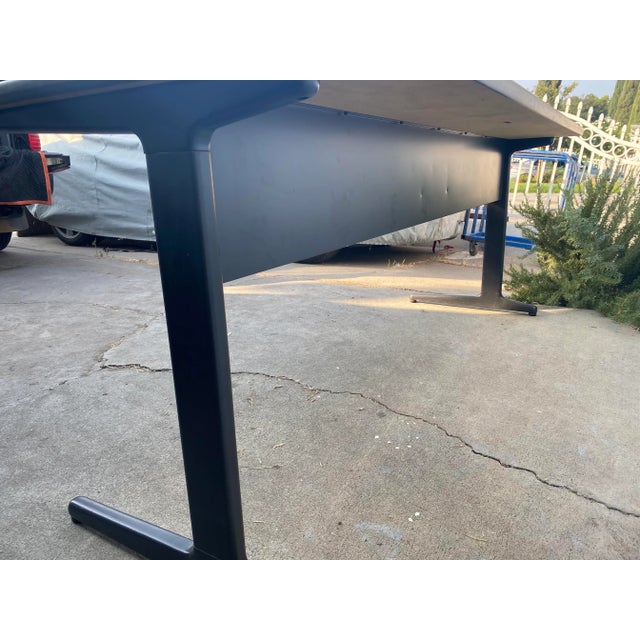 1990s Vintage Herman Miller Work Group Desk Table For Sale In Sacramento - Image 6 of 13