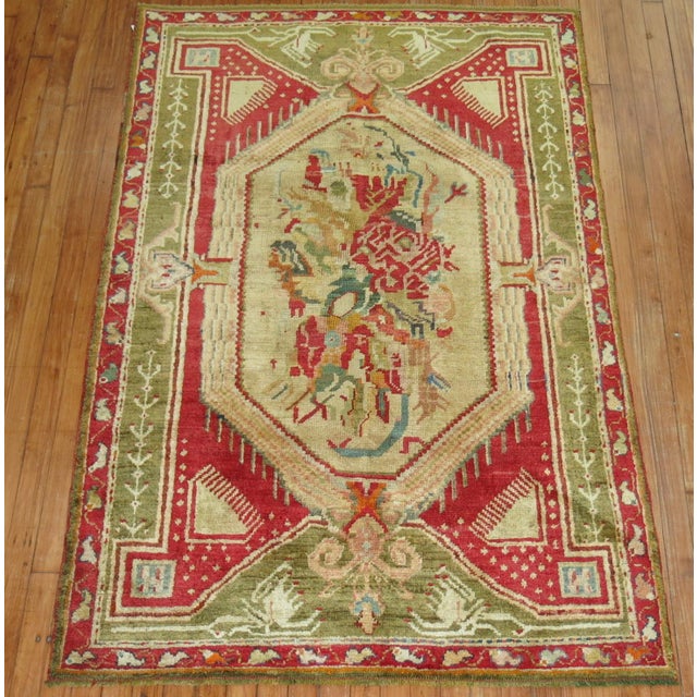Zabihi Collection Antique Turkish Ghiordes Rug - 3'11" x 6' For Sale In New York - Image 6 of 6