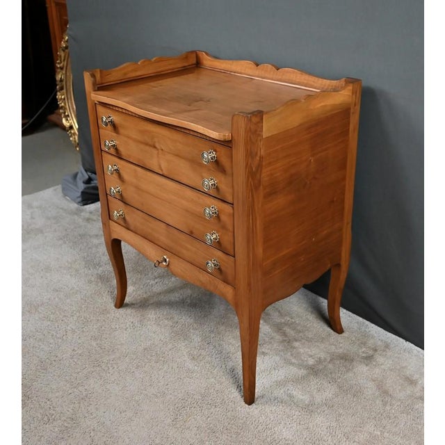 Small Chest of Drawers in Walnut, 1940 For Sale - Image 3 of 18