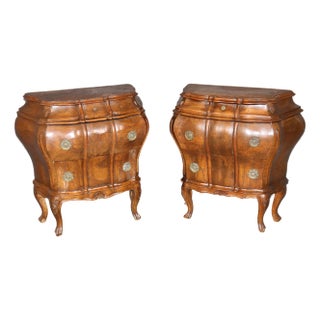 Pair of Antique Italian Baroque Style Brass Mounted Bombe Nightstands For Sale