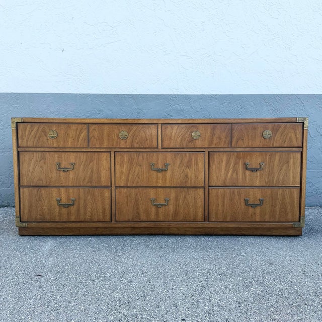 A hallmark of Thomasville’s acclaimed Huntley Collection, this vintage Campaign dresser showcases the clean sophistication...