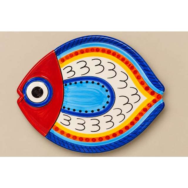 Mid-Century Modern Mid-Century Italian Hand Painted Desimone Family of Ceramic Fish Plates -Set of 5 For Sale - Image 3 of 10