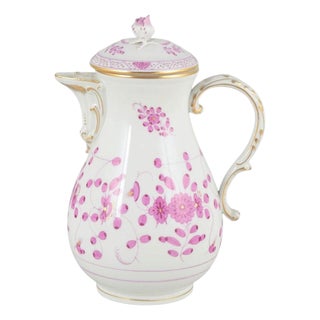 Porcelain Coffee Pot with Lid from Meissen For Sale