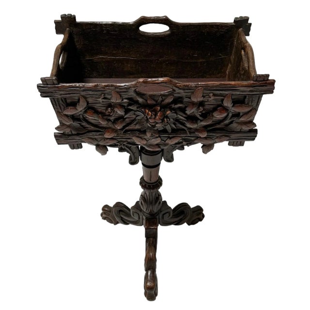 Magnificent and rare Black Forest planter or jardiniiere. Striking French design from the 1880s. Original hand-carved...