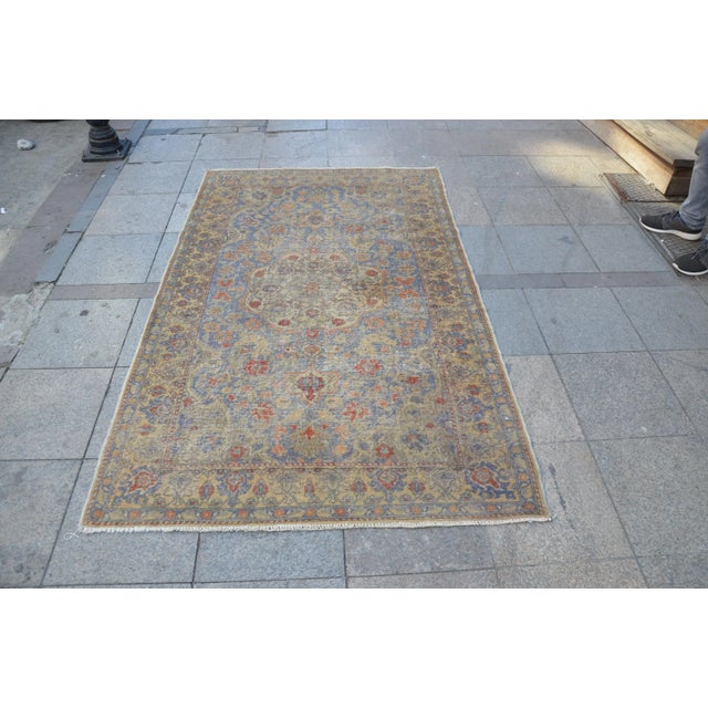 Turkish handmade handwoven vintage Anatolian OUSHAK rug. We collect old vintage antique rugs from Anatolia, Turkey. We...