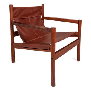 Mid-Century Modern "Roxinho" Sling Lounge Chair in Leather & Teak by Michel Arnoult for Mobilia Cotemporânea, Argentina, C. 1970s For Sale