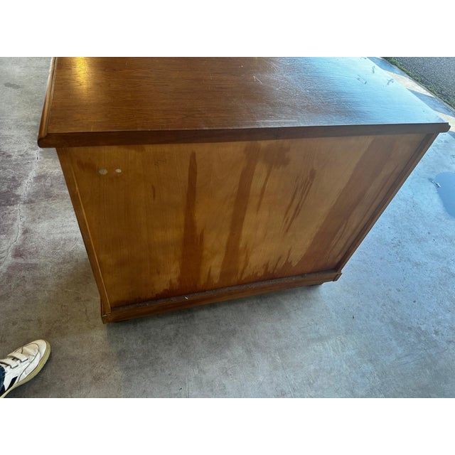 1950s Mid-Century Oak Chest of 4 Drawers, 1950s For Sale - Image 5 of 18