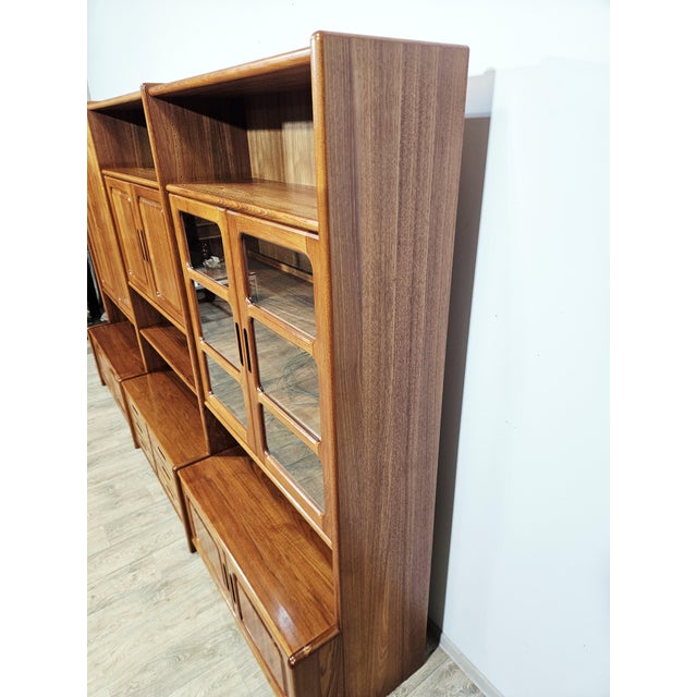 Wood Vintage Danish Modular Shelving Unit in Teak from Dyrlund, 1960s For Sale - Image 7 of 18