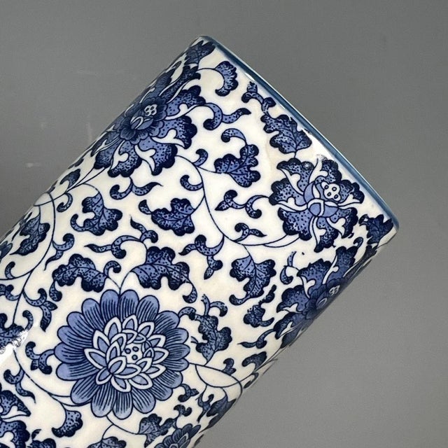 Blue Blue & White Porcelain Floral Brush Pot For Sale - Image 8 of 9