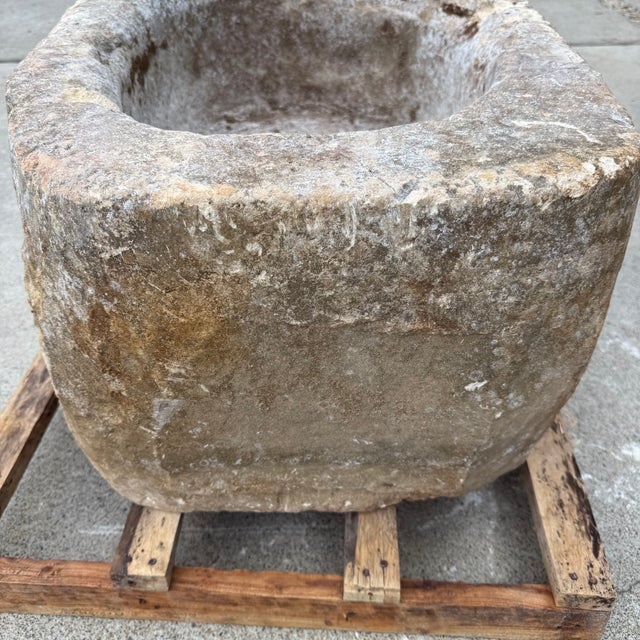 Antique Limestone Trough 51326a 31"w For Sale In Los Angeles - Image 6 of 9