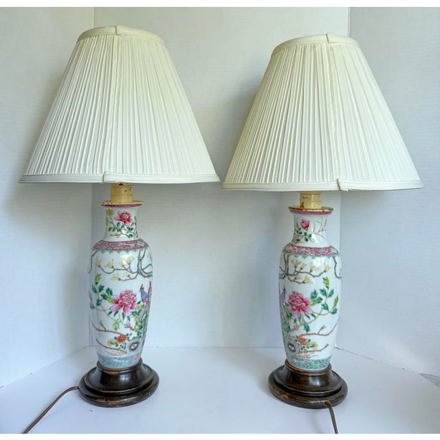 Vintage Chinese Chinoiserie Porcelain Table Lamps With Birds, Chrysanthemums & Pleated Shades - a Pair For Sale - Image 10 of 12