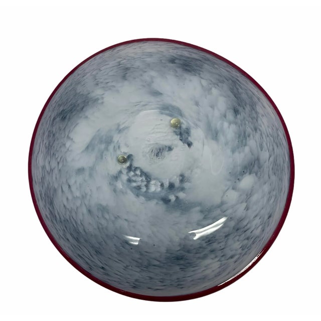 Colorful hand blown art glass plate signed Fineline Studios 1993 by artist Kerry Feldman In excellent condition.