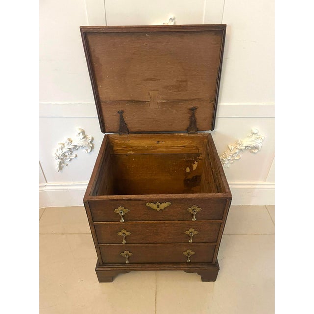 Antique Queen Anne Oak Chest of Drawers, 1710 For Sale - Image 3 of 10