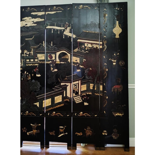 Grand Chinese Export Eight Panel Lacquered Coromandel For Sale - Image 9 of 17