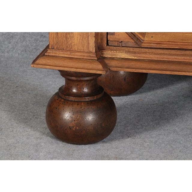 Antique Baroque Cabinet in Oak, 1700 For Sale - Image 16 of 18