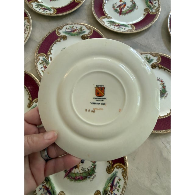 Antique Myott Chelsea Bird Bread Plates – 6 3/8-Inch Staffordshire England Porcelain With Burgundy and Gilt Decoration - Set of Eleven (11) For Sale - Image 11 of 12
