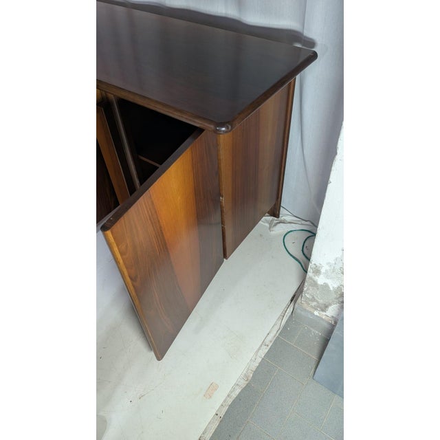 Wood Walnut Sapporo Sideboard attributed to Mario Marenco for Mobilgirgi, 1970s For Sale - Image 7 of 8