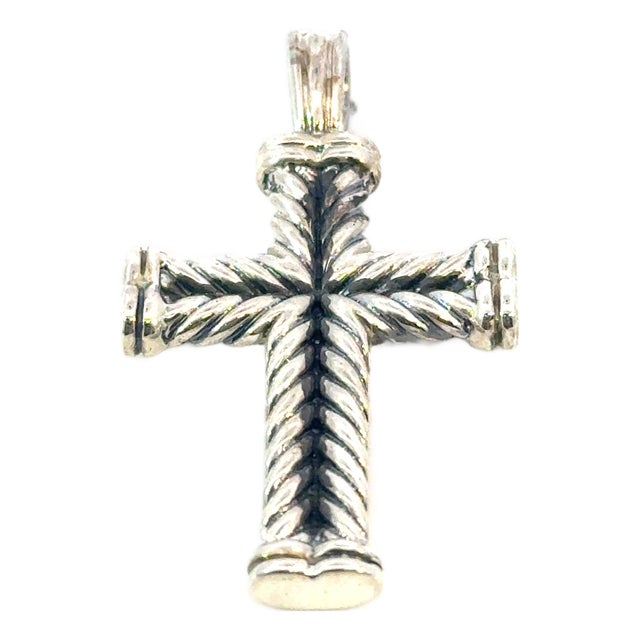 1990s David Yurman Sterling Silver Cross Pendant Estate For Sale