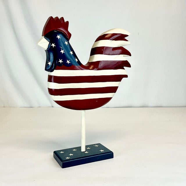 1980s Vintage Arts & Crafts Americana Painted Wooden Chicken Figural For Sale - Image 6 of 12