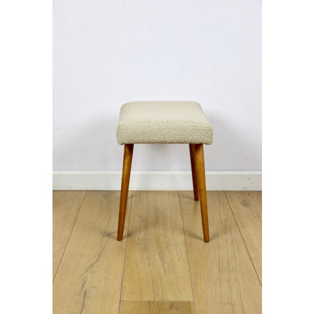 Stool in Beige Bouclé and Beech Legs, 1970s For Sale - Image 6 of 7